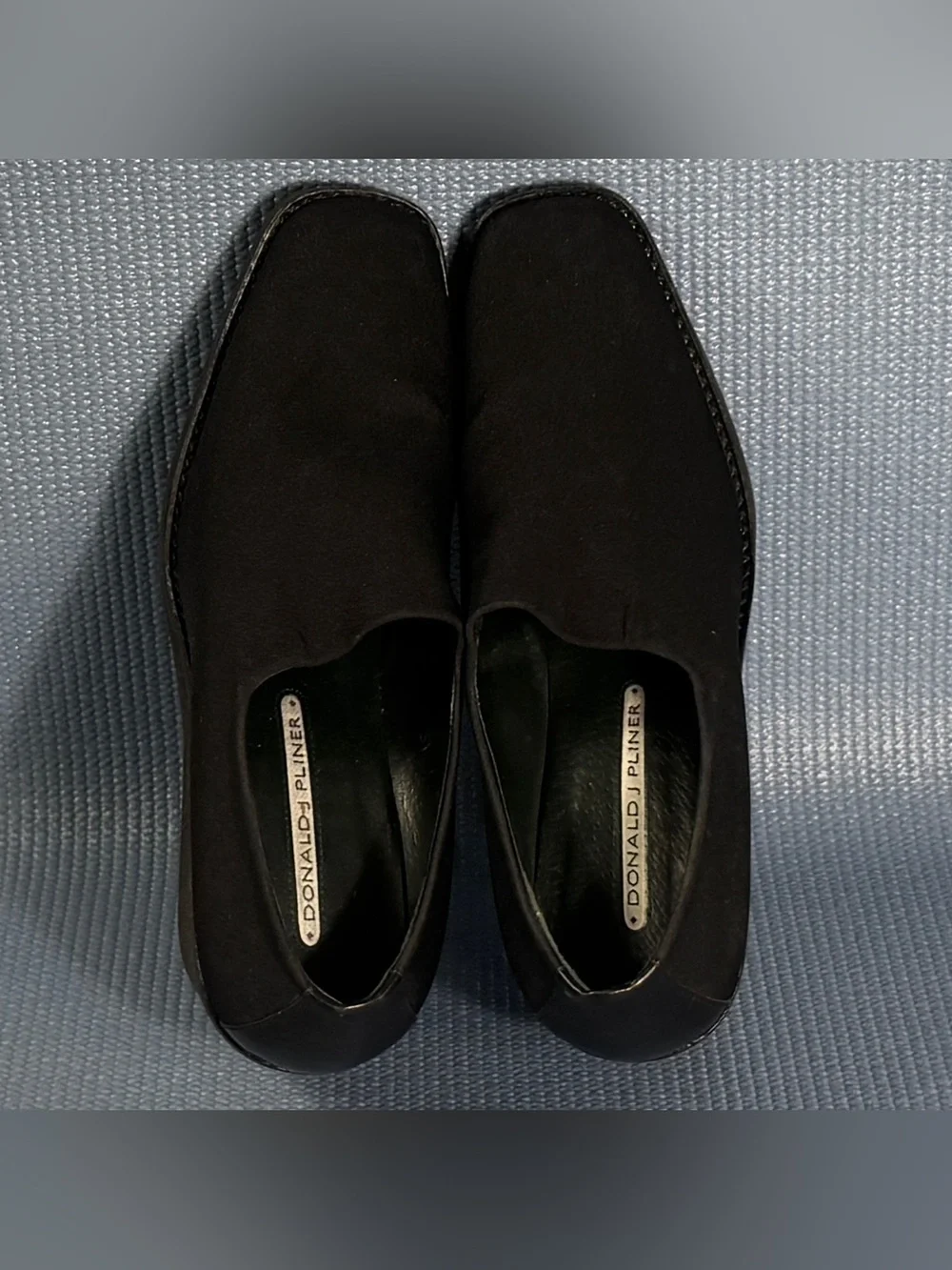 Donald J. Pliner Maddy Wedge Heel Pumps Women's Black Slip On Shoes Size 7